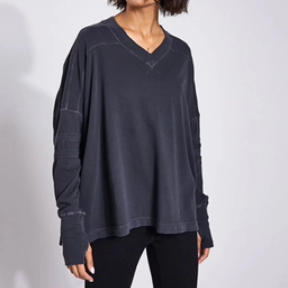 Free People Movement Women's Charcoal V-Neck Top size small